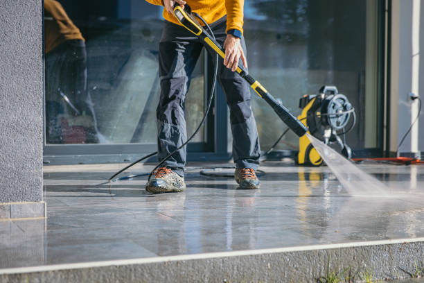 Best Driveway Pressure Washing  in Harrah, OK